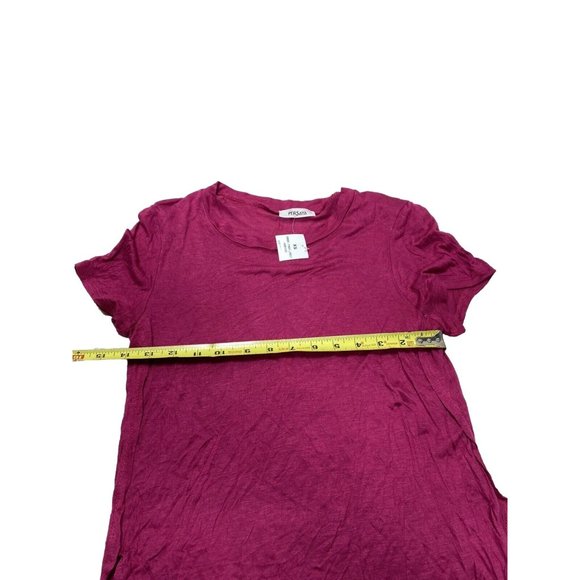 BRAND NEW Women's Pink T-Shirt Long Back Casual Tee Dark Pink - Size XS - Picture 2 of 7